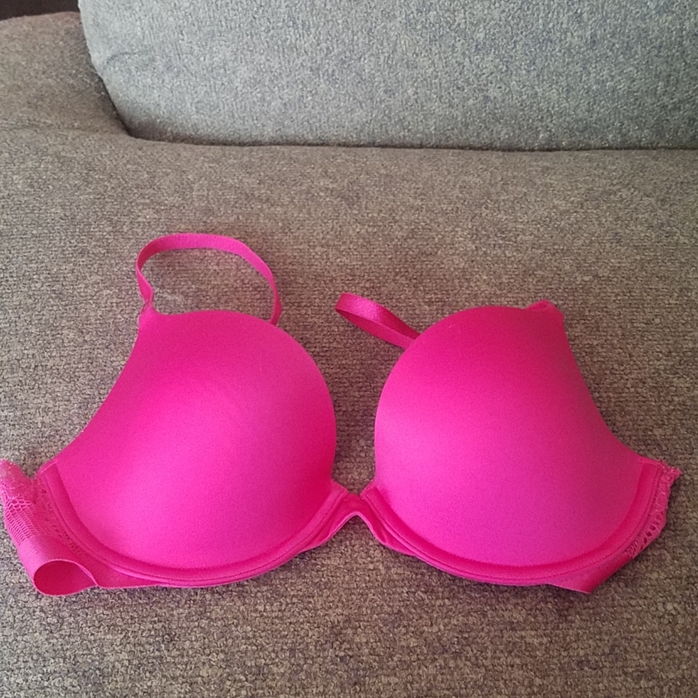 VICTORIA'S SECRET BRA